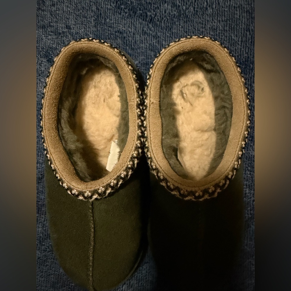 UGG Kids Green Suede Slippers - Picture 2 of 5